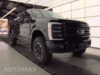 2026 Ford Super Duty F-250 Platinum Crew Cab Medium Bed - miniatura 3