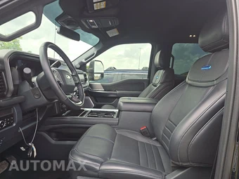 2026 Ford Super Duty F-250 Platinum Crew Cab Medium Bed - miniatura 7