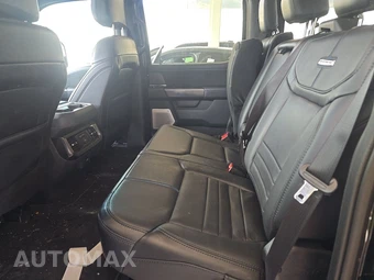 2026 Ford Super Duty F-250 Platinum Crew Cab Medium Bed - miniatura 13