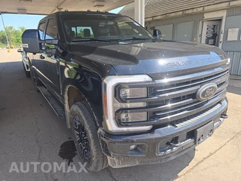 2026 Ford Super Duty F-250 Platinum Crew Cab Medium Bed - miniatura 3