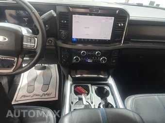 2026 Ford Super Duty F-250 Platinum Crew Cab Medium Bed - miniatura 11