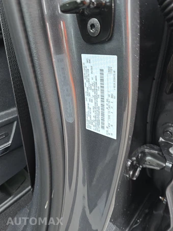 2026 Ford Super Duty F-250 Platinum Crew Cab Medium Bed - miniatura 14