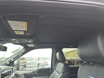 2026 Ford Super Duty F-250 Platinum Crew Cab Medium Bed - miniatura 17