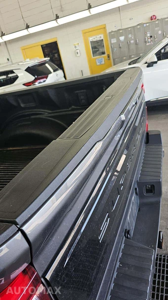 2026 Ford Super Duty F-250 Platinum Crew Cab Medium Bed - miniatura 26