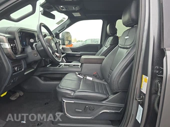 2026 Ford Super Duty F-250 Platinum Crew Cab Medium Bed - miniatura 7
