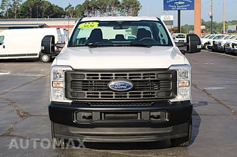 2026 Ford Super Duty F-250 XL Crew Cab Long Bed - miniatura 14
