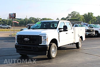 2026 Ford Super Duty F-250 XL Crew Cab Long Bed - miniatura 2