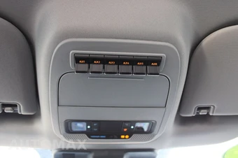 2026 Ford Super Duty F-250 XL Crew Cab Long Bed - miniatura 31