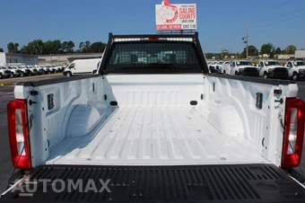 2026 Ford Super Duty F-250 XL Crew Cab Long Bed - miniatura 11