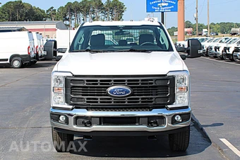 2026 Ford Super Duty F-250 XL Crew Cab Long Bed - miniatura 8
