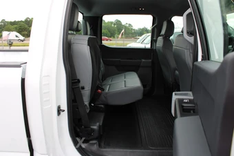 2026 Ford Super Duty F-250 XL Crew Cab Long Bed - miniatura 30