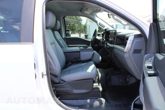 2026 Ford Super Duty F-250 XL Crew Cab Long Bed - miniatura 18