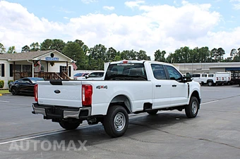 2026 Ford Super Duty F-250 XL Crew Cab Long Bed - miniatura 5