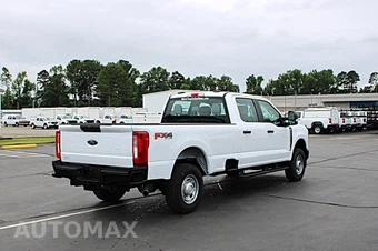 2026 Ford Super Duty F-250 XL Crew Cab Long Bed - miniatura 5