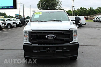 2026 Ford Super Duty F-250 XL Crew Cab Long Bed - miniatura 8