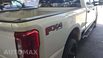 2026 Ford Super Duty F-250 XL Crew Cab Medium Bed - miniatura 20