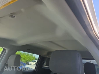 2026 Ford Super Duty F-250 XL Crew Cab Medium Bed - miniatura 17