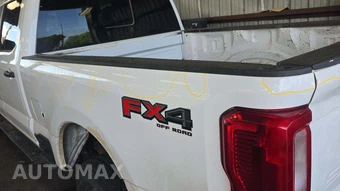 2026 Ford Super Duty F-250 XL Crew Cab Medium Bed - miniatura 19