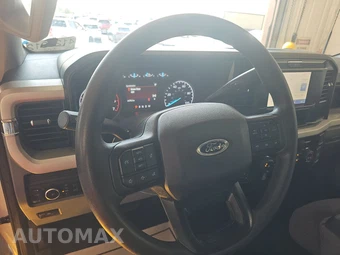 2026 Ford Super Duty F-250 XL Crew Cab Medium Bed - miniatura 10