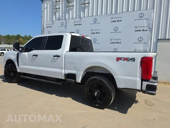 2026 Ford Super Duty F-250 XL Crew Cab Medium Bed - miniatura 6