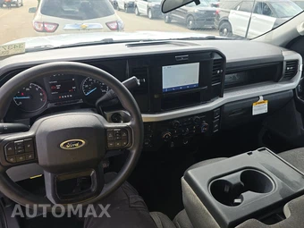 2026 Ford Super Duty F-250 XL Crew Cab Medium Bed - miniatura 11