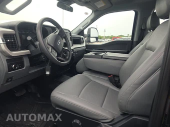 2026 Ford Super Duty F-250 XL Crew Cab Medium Bed - miniatura 7