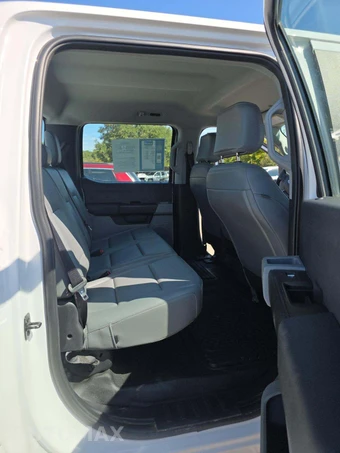 2026 Ford Super Duty F-250 XL Crew Cab Medium Bed - miniatura 13