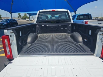 2026 Ford Super Duty F-250 XL Crew Cab Medium Bed - miniatura 16
