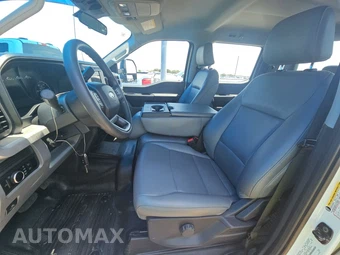 2026 Ford Super Duty F-250 XL Crew Cab Medium Bed - miniatura 7