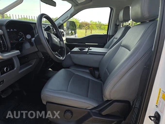 2026 Ford Super Duty F-250 XL Crew Cab Medium Bed - miniatura 7