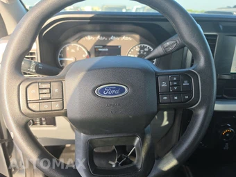 2026 Ford Super Duty F-250 XL Crew Cab Medium Bed - miniatura 10