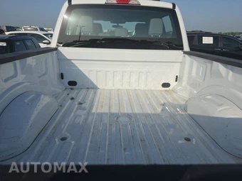 2026 Ford Super Duty F-250 XL Crew Cab Medium Bed - miniatura 16