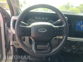 2026 Ford Super Duty F-250 XL Crew Cab Medium Bed - miniatura 10
