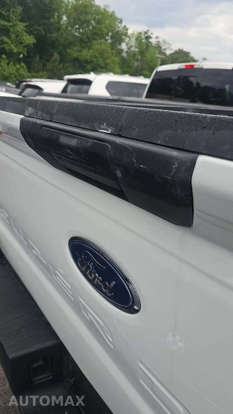 2026 Ford Super Duty F-250 XL Crew Cab Medium Bed - miniatura 20