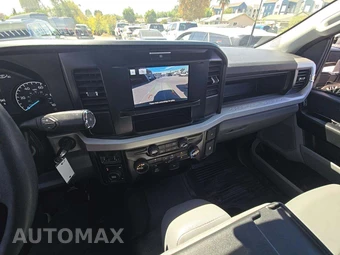 2026 Ford Super Duty F-250 XL Crew Cab Medium Bed - miniatura 10