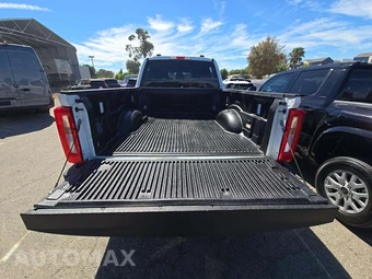 2026 Ford Super Duty F-250 XL Crew Cab Medium Bed - miniatura 14