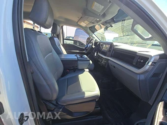 2026 Ford Super Duty F-250 XL Crew Cab Medium Bed - miniatura 18