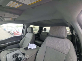 2026 Ford Super Duty F-250 XLT Crew Cab Long Bed - miniatura 11