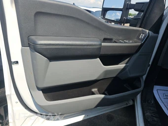2026 Ford Super Duty F-250 XLT Crew Cab Long Bed - miniatura 14