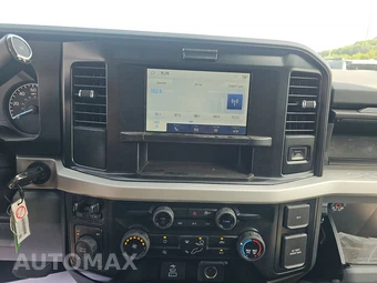 2026 Ford Super Duty F-250 XLT Crew Cab Long Bed - miniatura 16