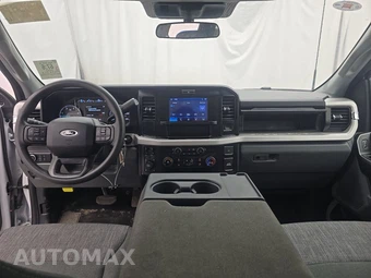 2026 Ford Super Duty F-250 XLT Crew Cab Long Bed - miniatura 11