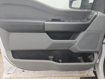 2026 Ford Super Duty F-250 XLT Crew Cab Long Bed - miniatura 9