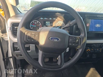 2026 Ford Super Duty F-250 XLT Crew Cab Long Bed - miniatura 10