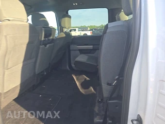 2026 Ford Super Duty F-250 XLT Crew Cab Long Bed - miniatura 13