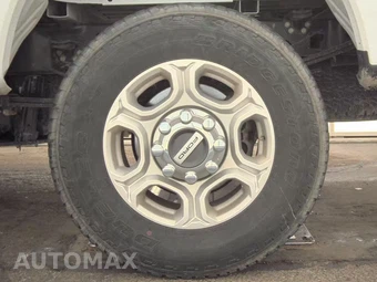 2026 Ford Super Duty F-250 XLT Crew Cab Medium Bed - miniatura 12