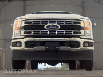 2026 Ford Super Duty F-250 XLT Crew Cab Medium Bed - miniatura 3