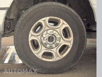 2026 Ford Super Duty F-250 XLT Crew Cab Medium Bed - miniatura 9