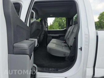 2026 Ford Super Duty F-250 XLT Crew Cab Medium Bed - miniatura 13