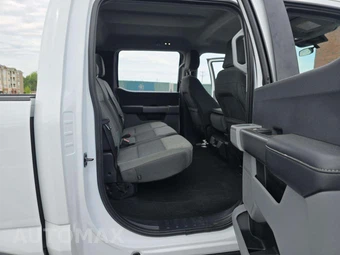 2026 Ford Super Duty F-250 XLT Crew Cab Medium Bed - miniatura 16
