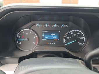 2026 Ford Super Duty F-250 XLT Crew Cab Medium Bed - miniatura 9